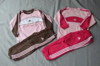 Lot 2 joggings Adidas fille fuchsia/marron 3 ans