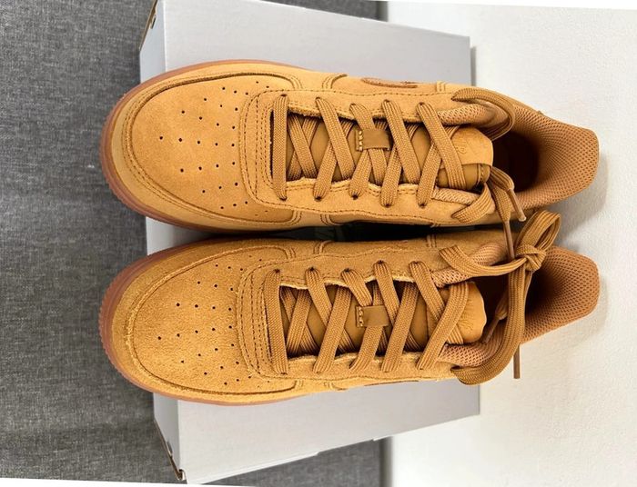 Nike air force 1 LV8 - photo numéro 5