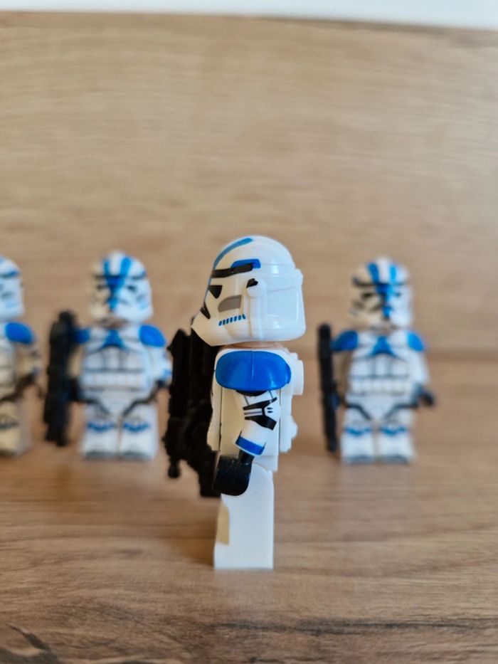 Figurines type lego 4 Clones de la 501ème star wars - photo numéro 3