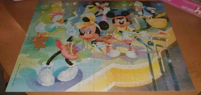 Puzzle Disney l'orchestre rock vintage - photo numéro 2