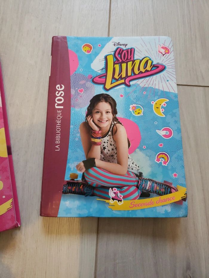 Livre Soy Luna la bibliothèque rose tome 1 et 2 - photo numéro 3