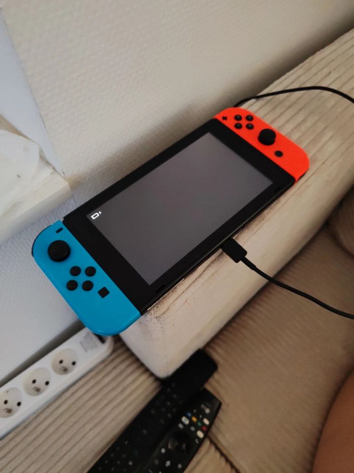 Nintendo Switch+ jeu - photo numéro 4