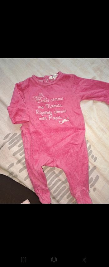 Lot de pyjama velours.