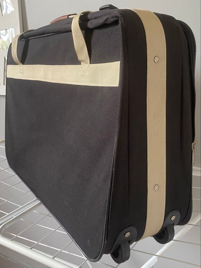 Valise avec cadenas Marque EQUATOR - photo numéro 4