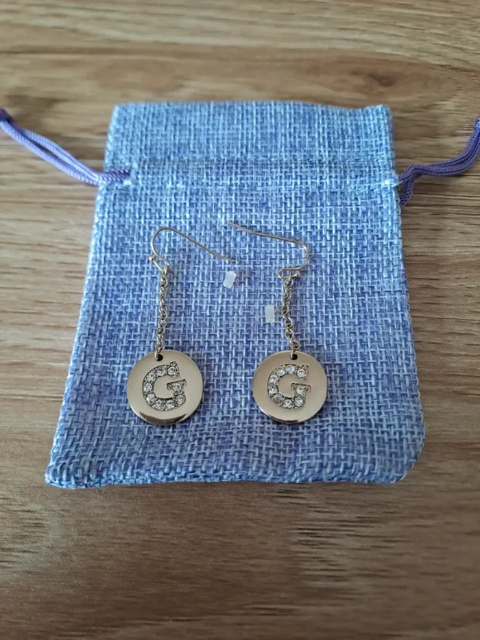 Boucles d'oreilles pendantes