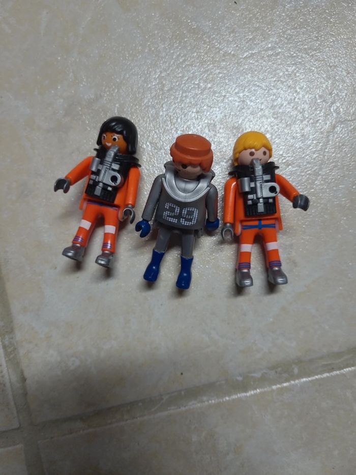 Playmobil astronautes