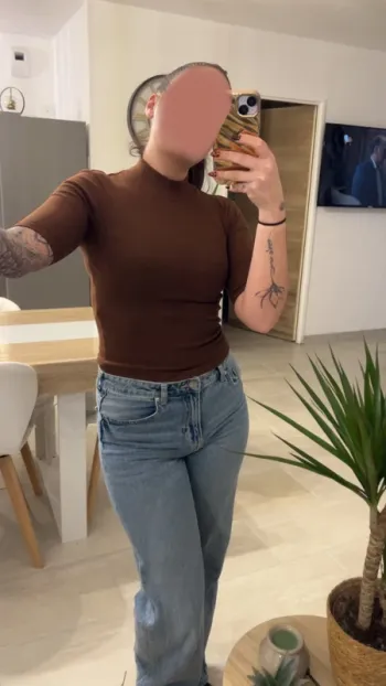 Haut Zara