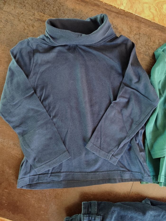 Lot vêtements garçon 4 ans - photo numéro 4