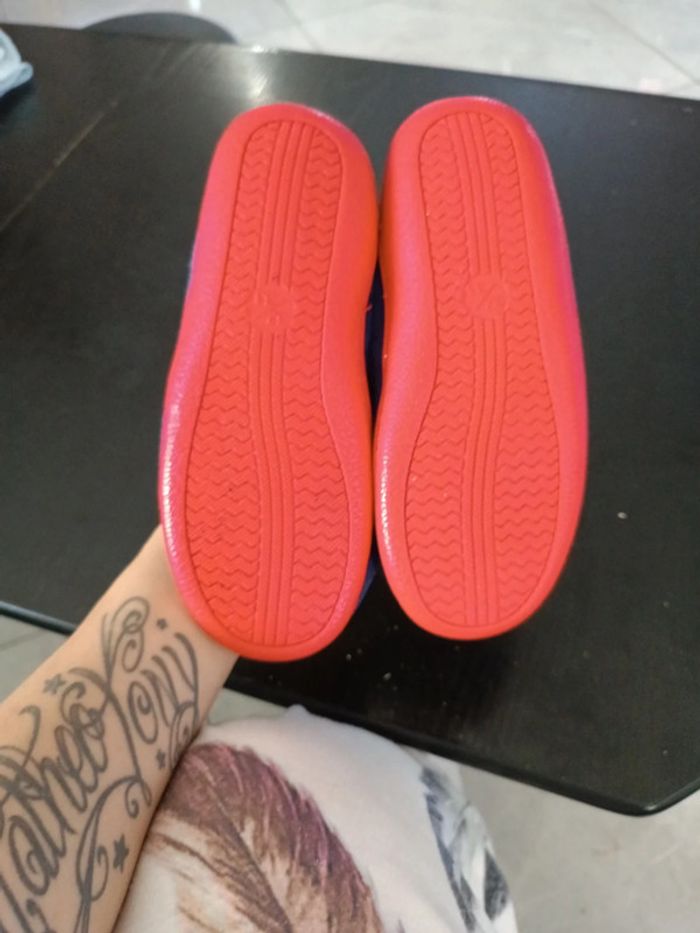 Chaussons spiderman taille 32/33 - photo numéro 4