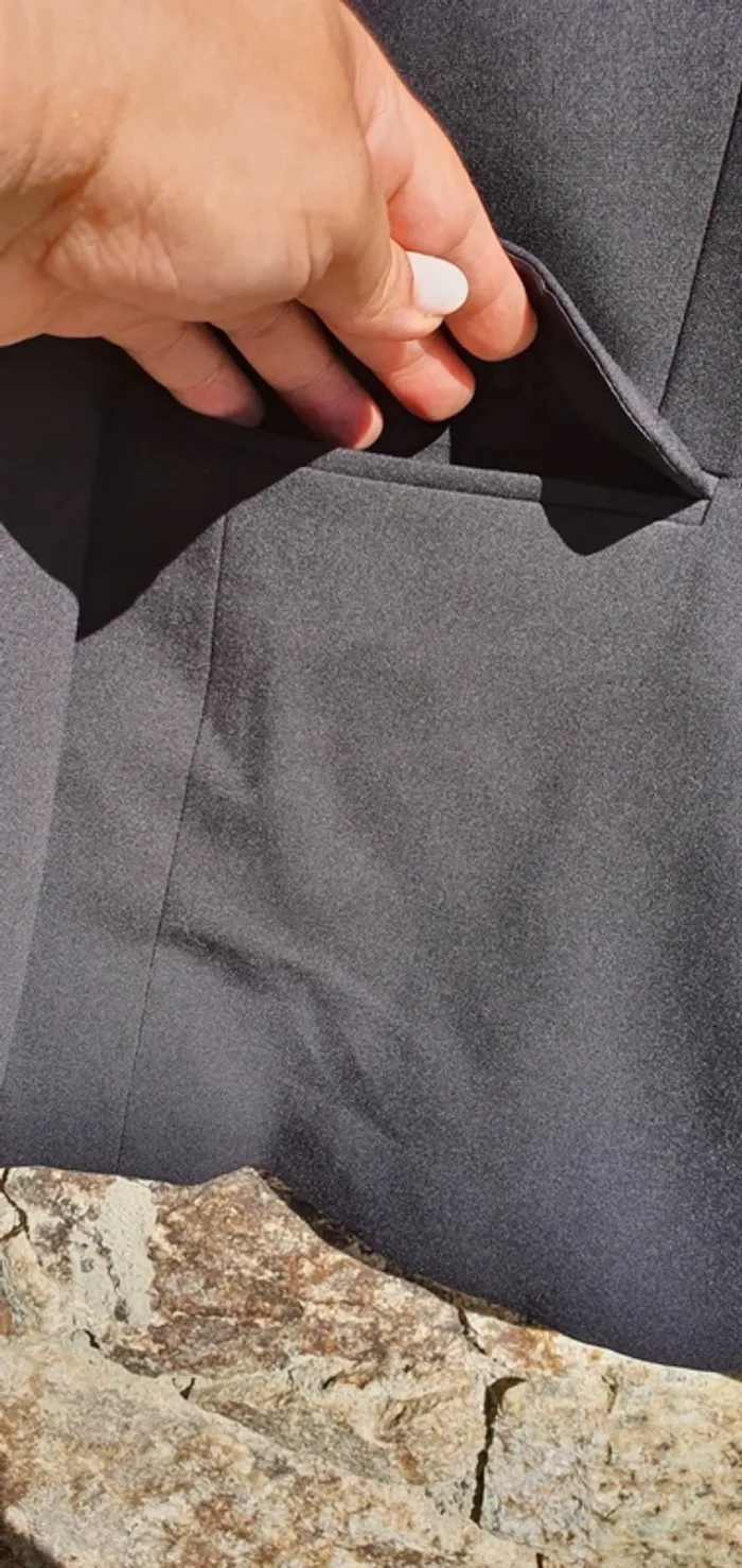 Blazer noir - photo numéro 4