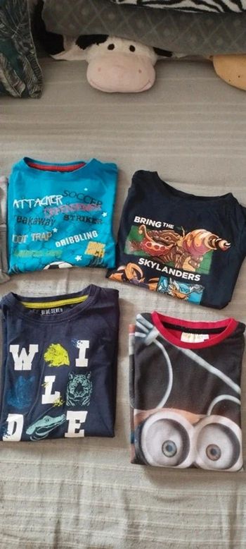 Lot 6 tee-shirts manches courtes taille 8 ans