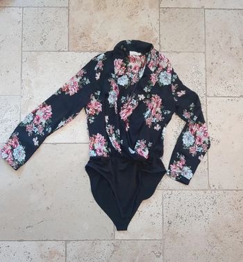 Body chemisier fleurs T 38