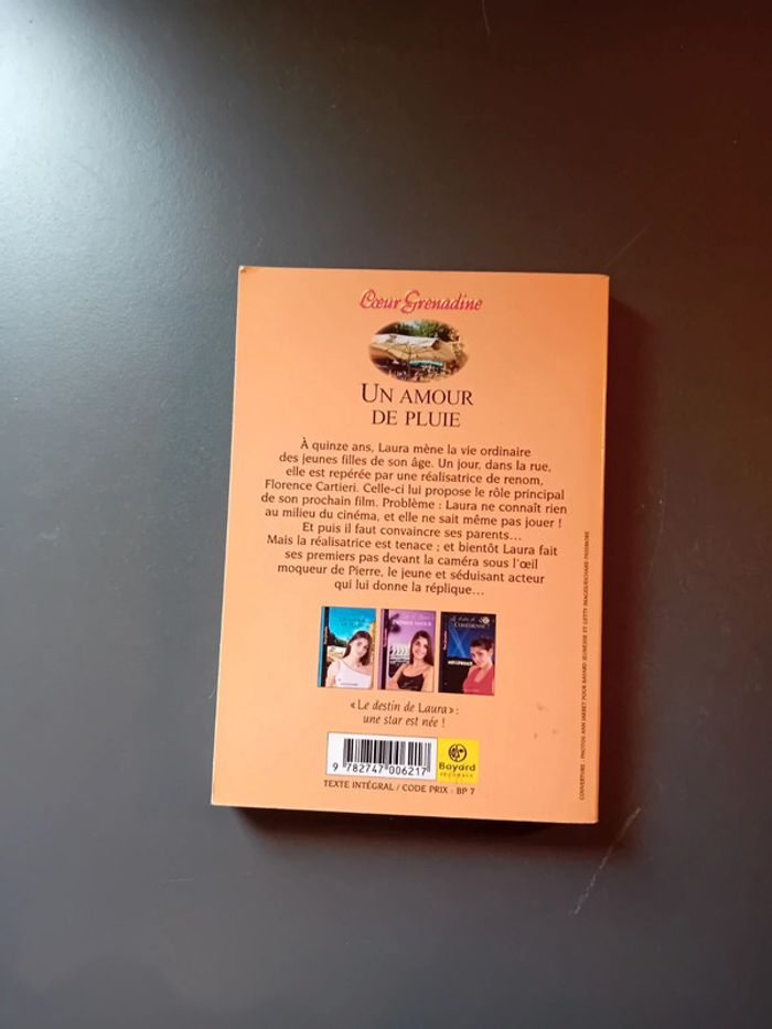 Le destin de Laura • 1. Un amour de pluie - photo numéro 2