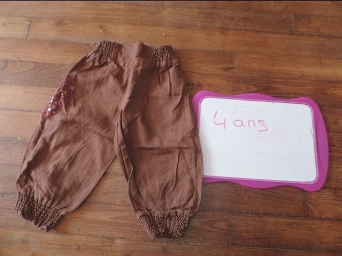 Pantacourt gemo taille 4 ans