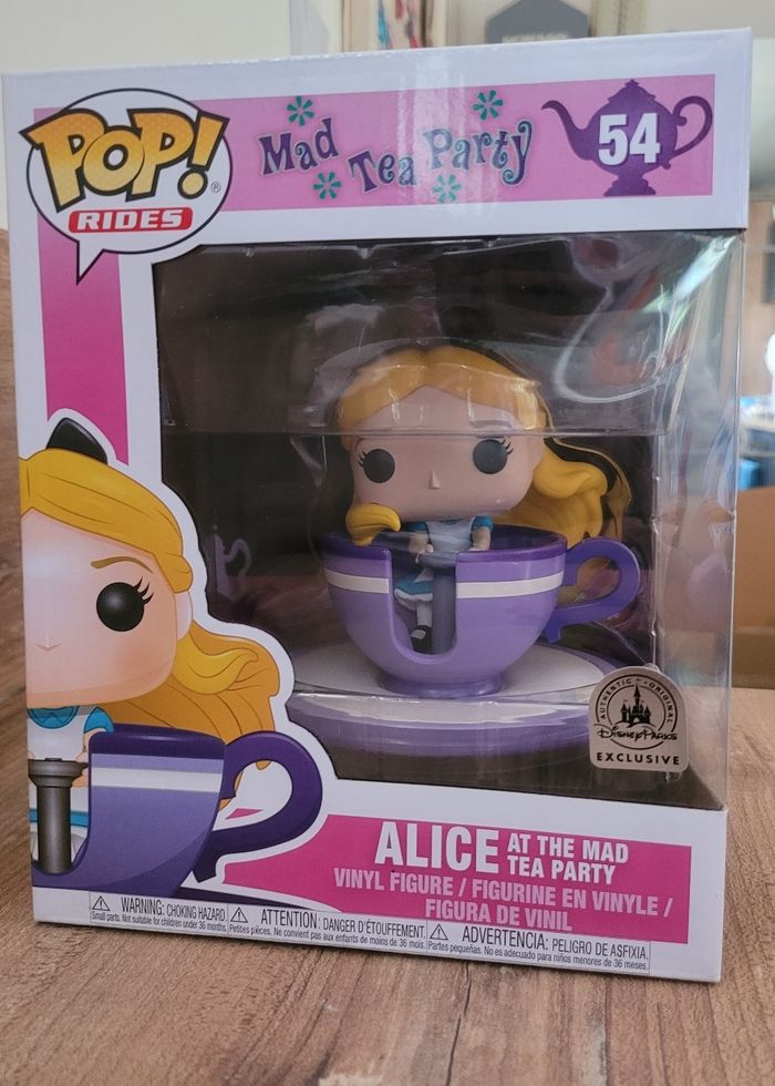 Pop ride 54 Alice at the mad tea party