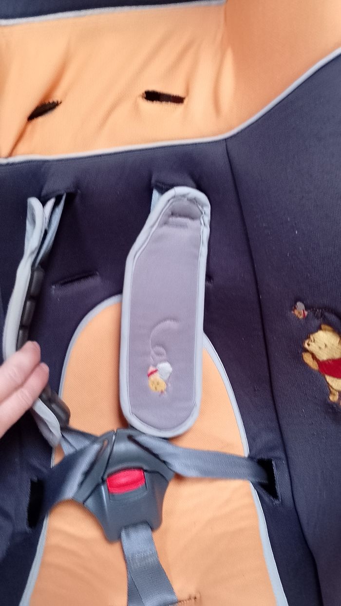 Siège auto complet winnie l'ourson Disney Baby - photo numéro 7