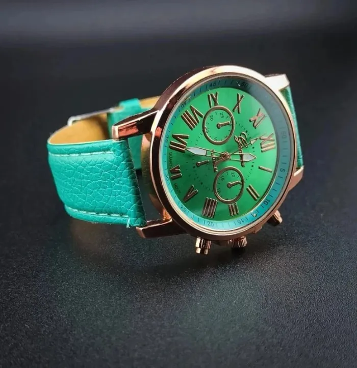 Montre verte menthe, rose-doré, style classique