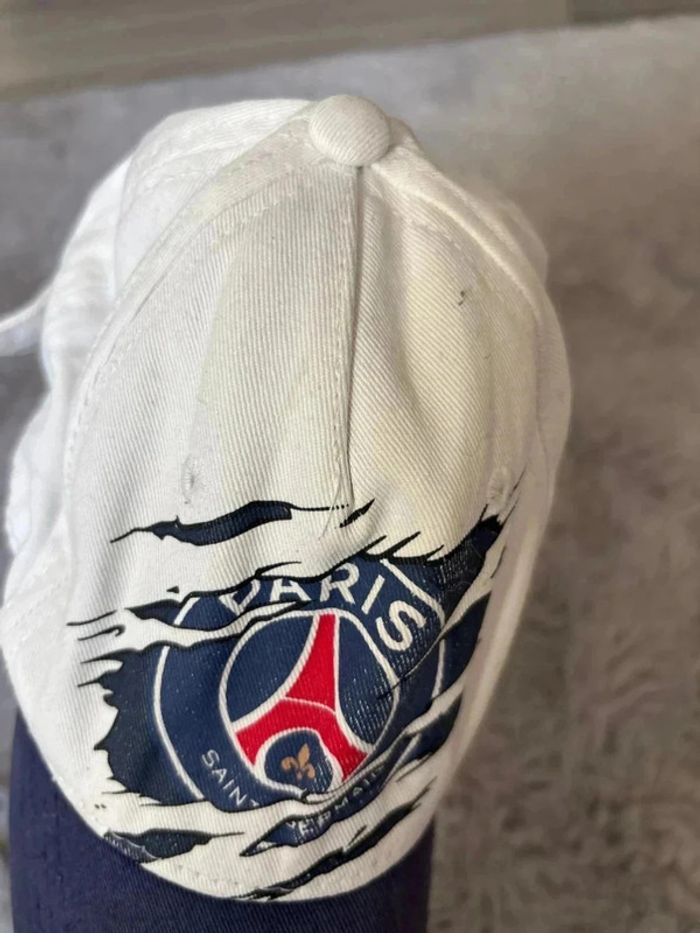 Casquette PSG - photo numéro 3