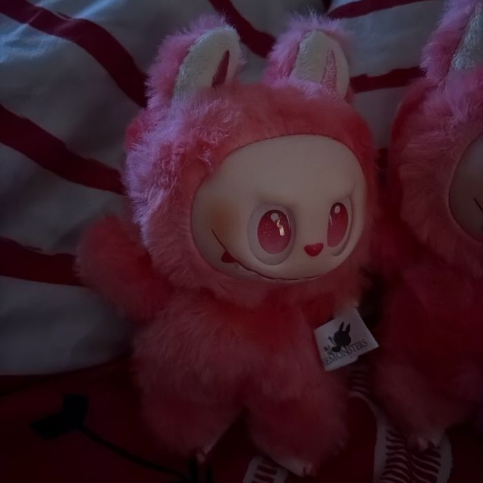 2 peluches labubu - photo numéro 2