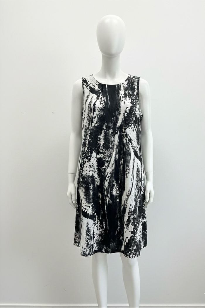 Belle robe chic élégante taille 44