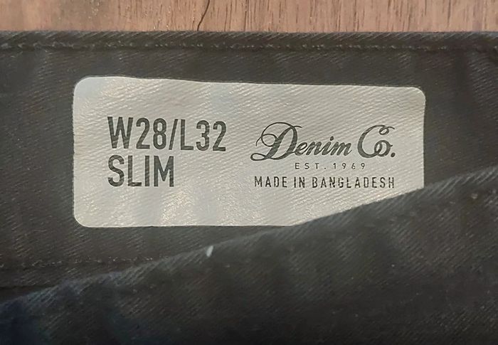 Pantalon noir - photo numéro 2