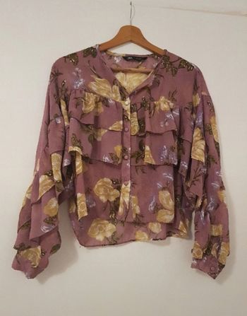 🌸 Chemisier fleuri à volants – Zara – Taille L 🌸