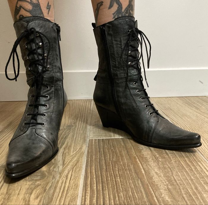 Bottines cuir talons compensés - photo numéro 10