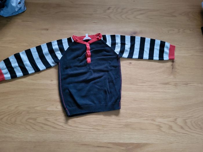 Pull rayé