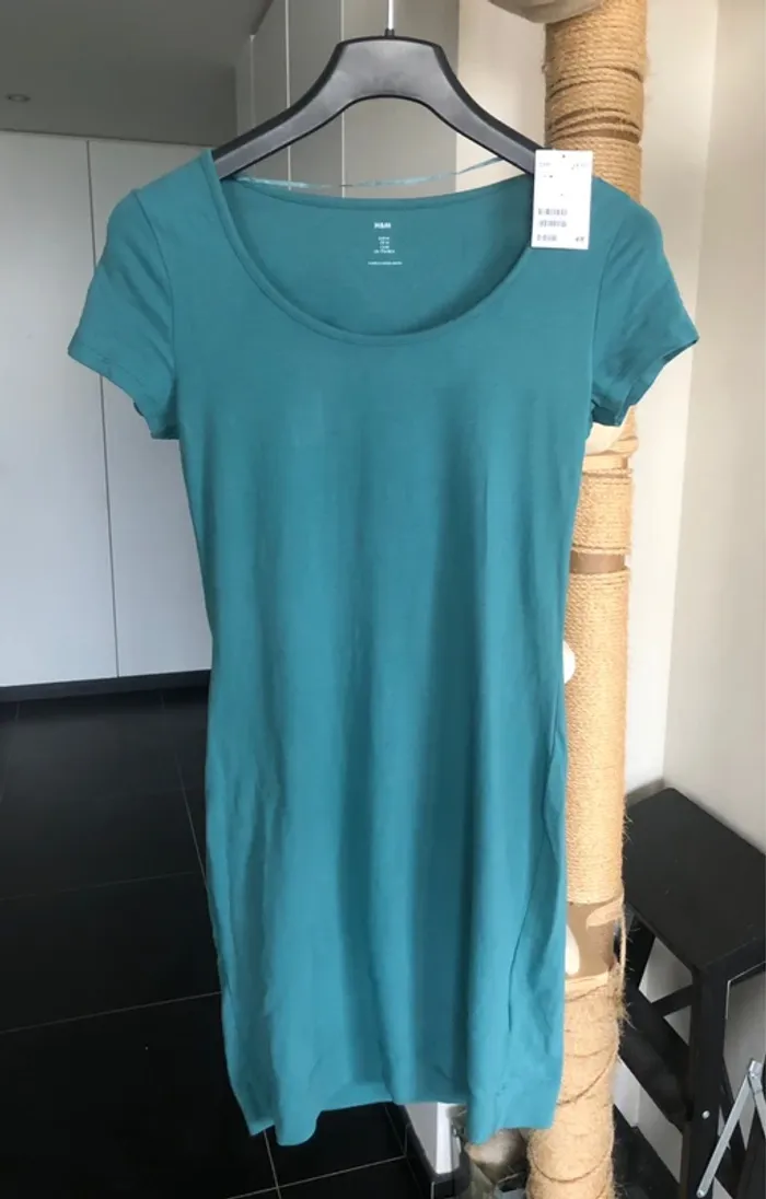 Robe turquoise à manches courtes H&M en coton taille 38 / M neuve avec étiquette. - photo numéro 7