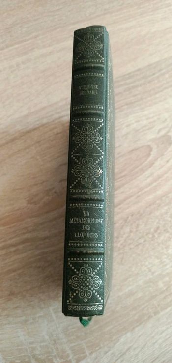 Livre La métamorphose des cloportes