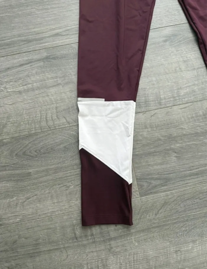 Legging sport bordeaux Dim taille M ou 38 - photo numéro 2
