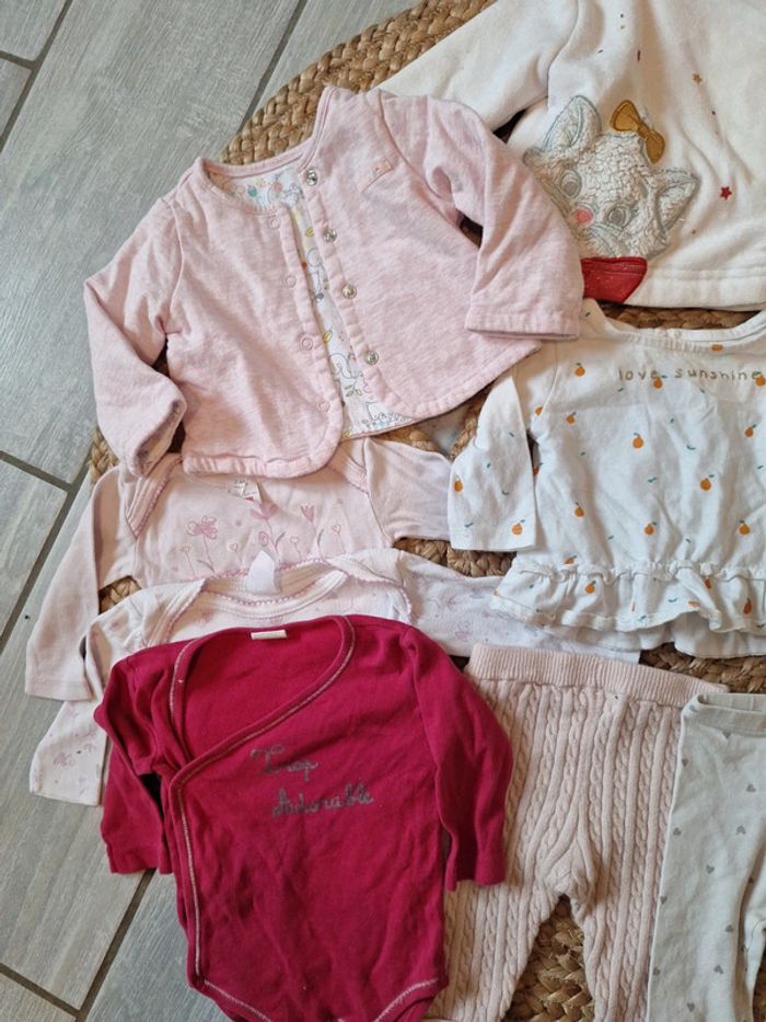 Lot printemps été fille bébé 3 mois - photo numéro 6