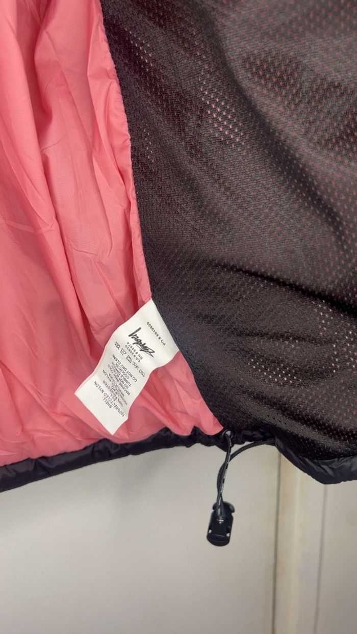Doudoune stussy noir et rose - photo numéro 4