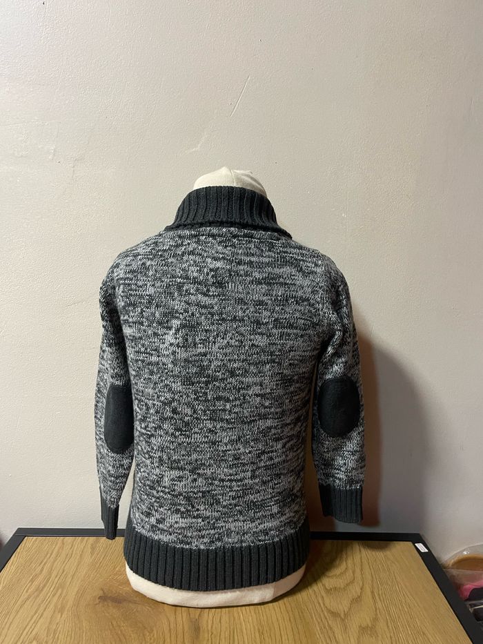 Pull garçon taille 104 - photo numéro 3