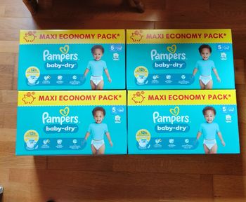 4 maxis economy packs Pampers baby dry taille 5