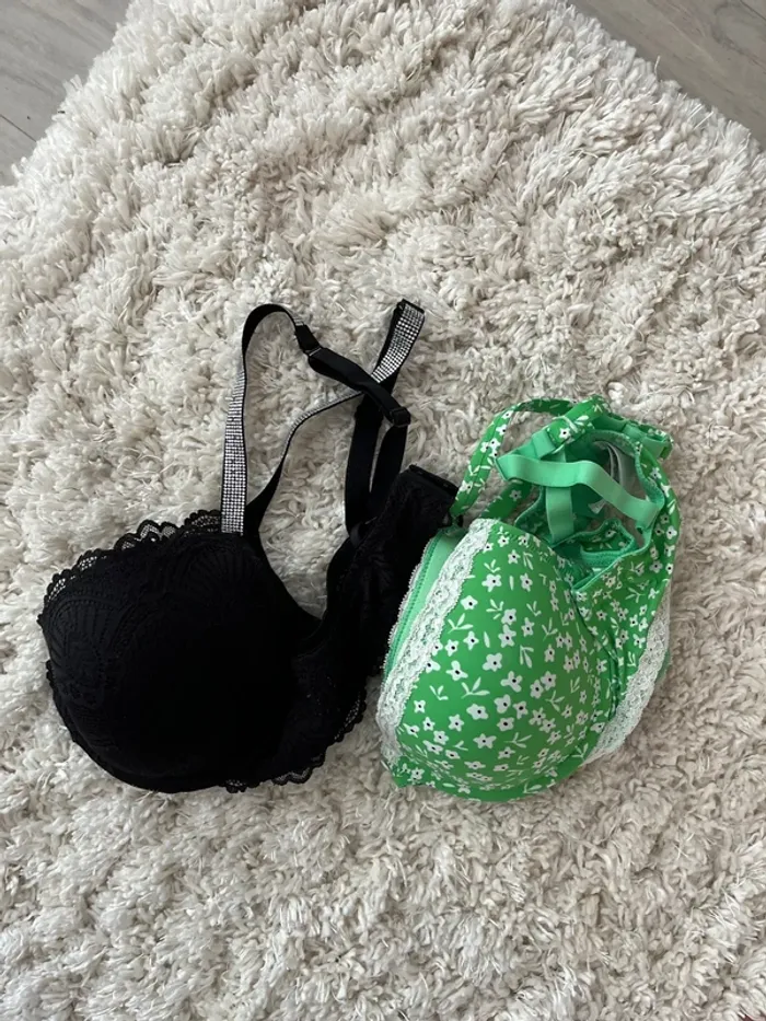 Lot de 2 Soutien taille 100C / Bonnet 100 👩