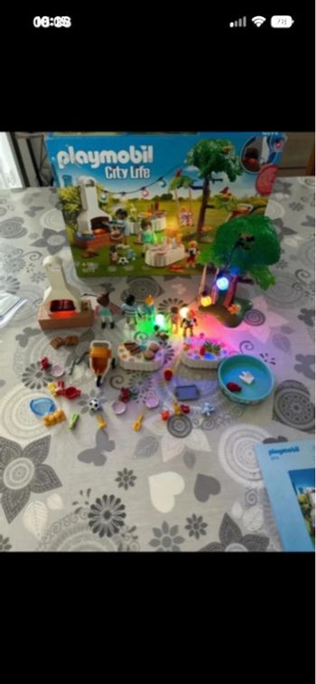 Barbecue en famille playmobil numéro  9272