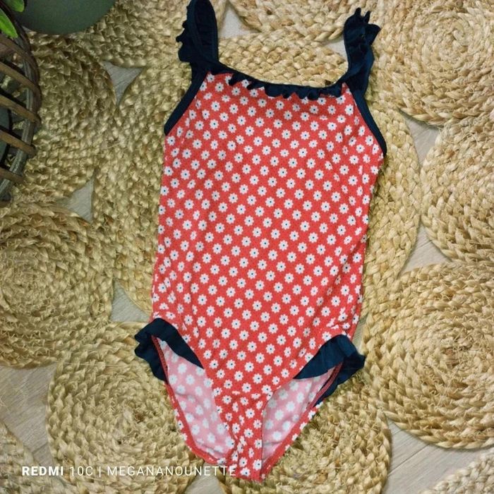 👙 Maillot de bain fille 1 pièce rouge fleuri - Taille 4 ans - Boutique parisienne 🌼 - photo numéro 2