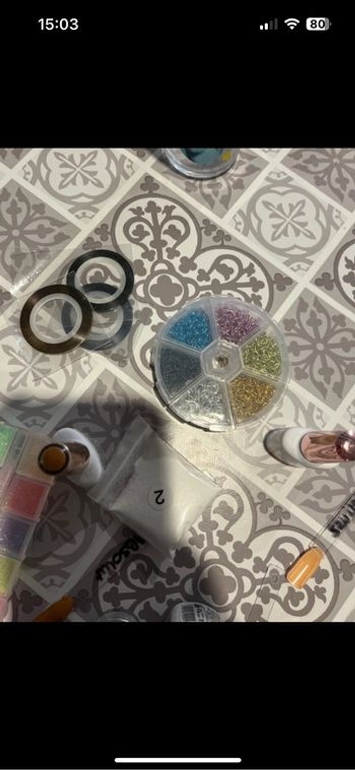 Lot de matériel pour ongles - photo numéro 5