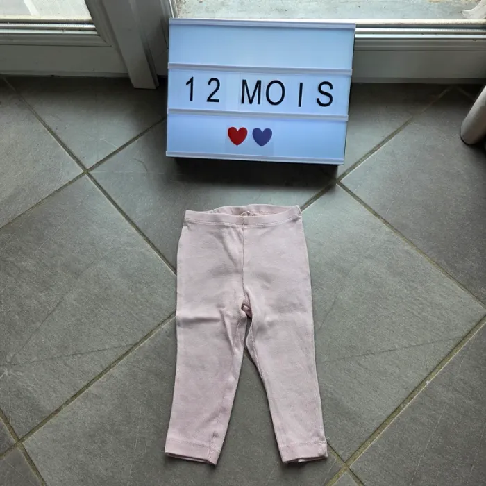 Lot vêtements 9 et 12 mois - photo numéro 14