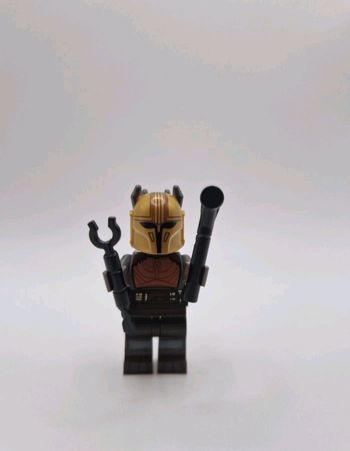 Figurine type lego La forgeron Mandalorian star wars