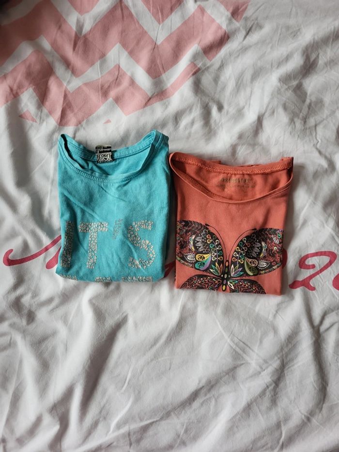 Lot 2 t-shirts