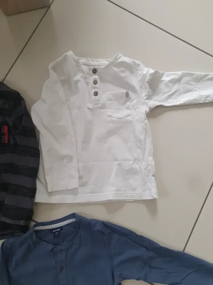 Lot t-shirts manches longues 3 ans - photo numéro 6