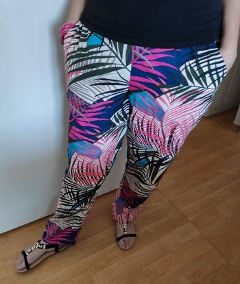 Pantalon fleuri Taille L