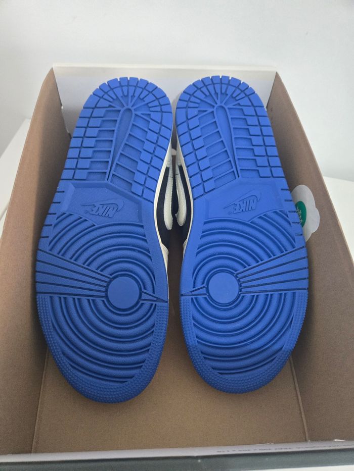 Nike Jordan 1 low taille 38 neuves blanc noir crème - photo numéro 7