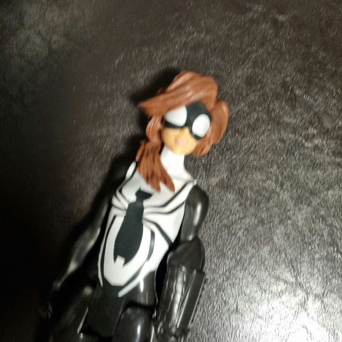 figurine MARVEL girl - photo numéro 2