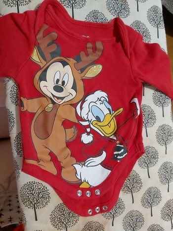 Body taille 6/9 mois 74cm Mickey Donald disney primark