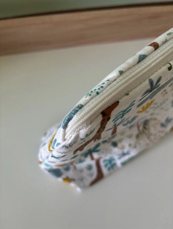 Grande trousse de toilette thème savane - photo numéro 5