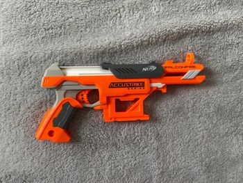 Pistolet nerf