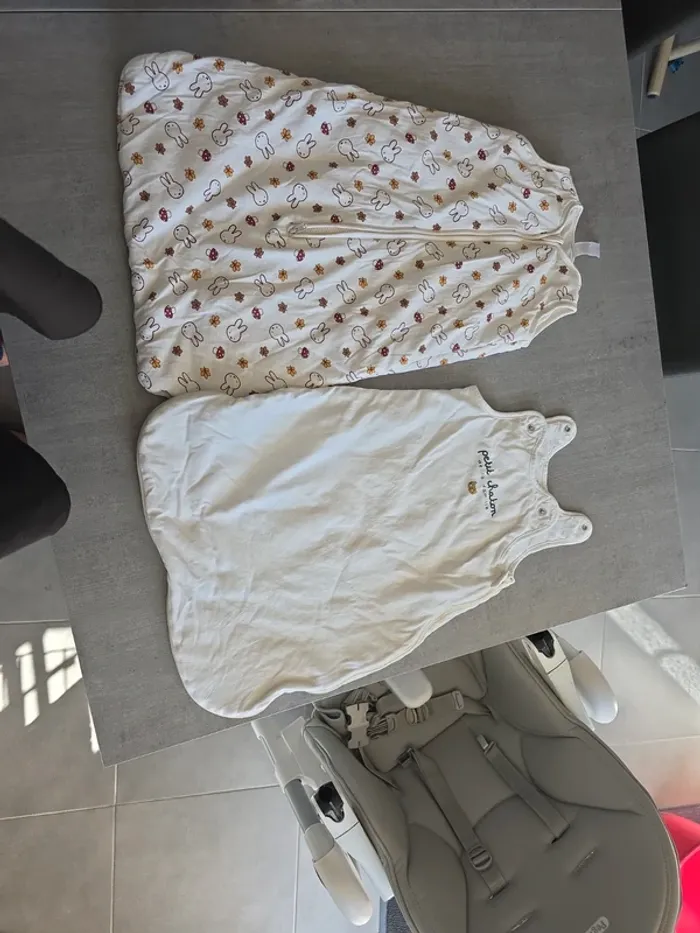 Lot de 2 gigoteuse 0-6 mois